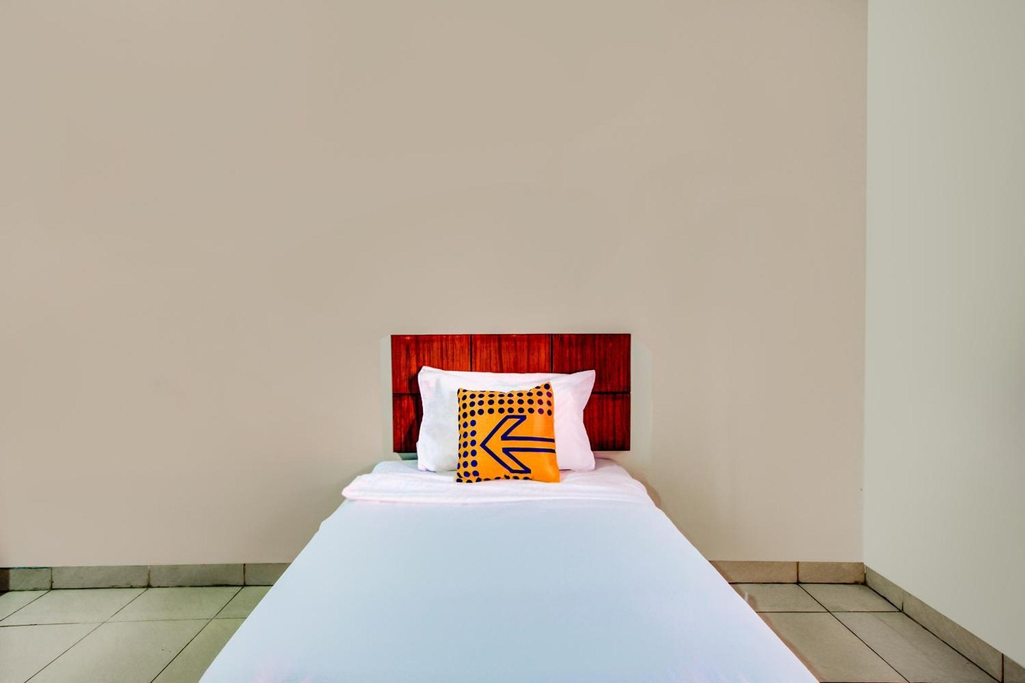 สปอต ออน 2182 อัล-คานี 2 Hotel ปาดัง ภายนอก รูปภาพ