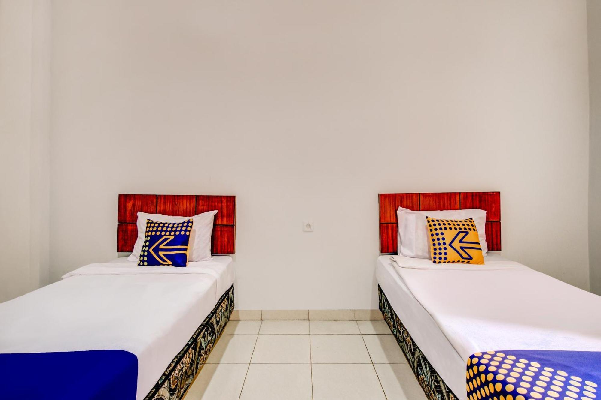 สปอต ออน 2182 อัล-คานี 2 Hotel ปาดัง ภายนอก รูปภาพ
