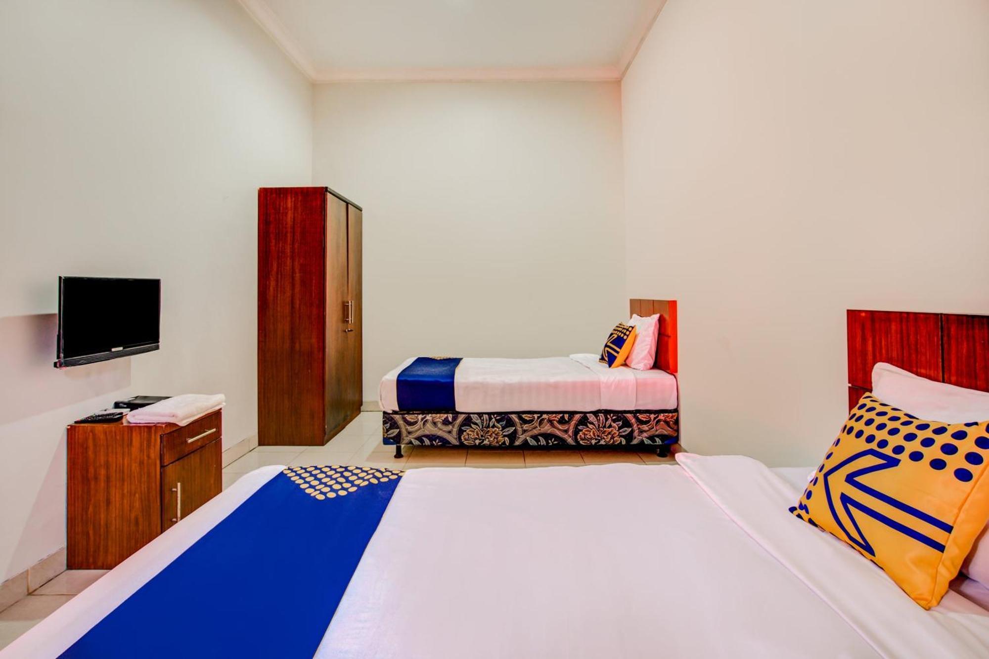สปอต ออน 2182 อัล-คานี 2 Hotel ปาดัง ภายนอก รูปภาพ